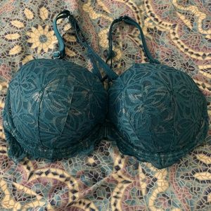 36DD Victoria’s Secret Front Clip Bra